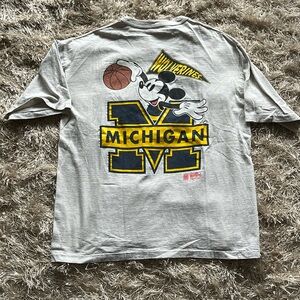 90s Michigan wolverines Mickey Mouse college shirt